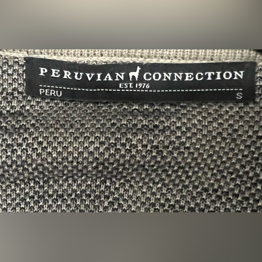 Peruvian Connection- Size: Small, Cardigan, Pre-Owned - Picture 4 of 5